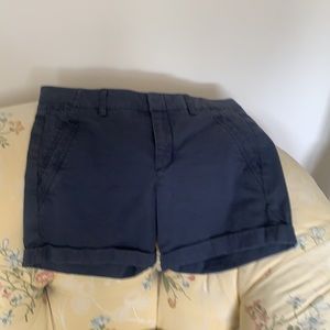 VINCE rolled cuffed shorts